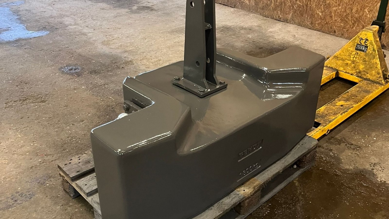 Frontgewicht Türe ait Fendt Original Fendt. 1800KG, Gebrauchtmaschine içinde Bredebro (resim 3)