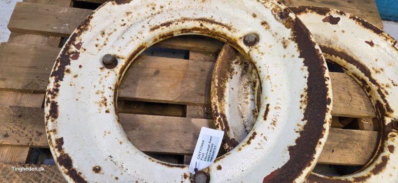 Frontgewicht typu Fiat 115-90, Gebrauchtmaschine v Hemmet (Obrázek 5)