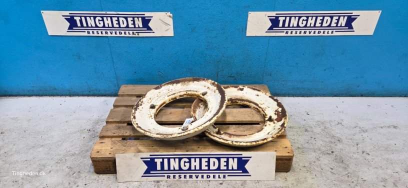 Frontgewicht typu Fiat 115-90, Gebrauchtmaschine v Hemmet (Obrázek 1)