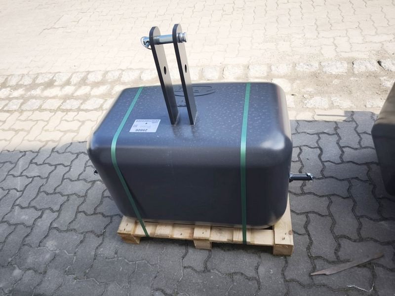 Frontgewicht Türe ait Fliegl 450 kg Frontgewicht, Neumaschine içinde St. Marienkirchen (resim 6)