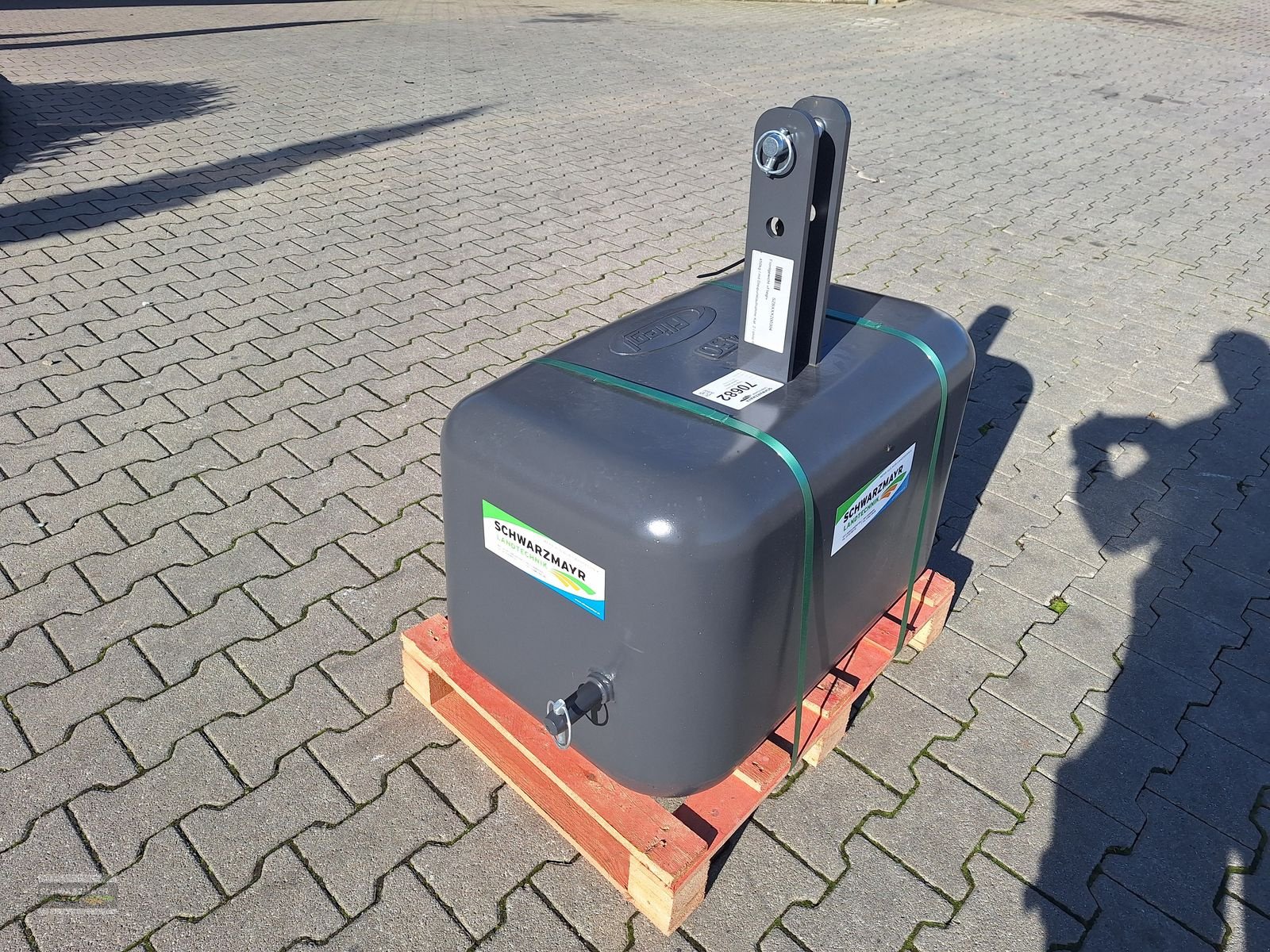 Frontgewicht des Typs Fliegl AgroCenter Gewicht 450kg, Neumaschine in Gampern (Bild 3)