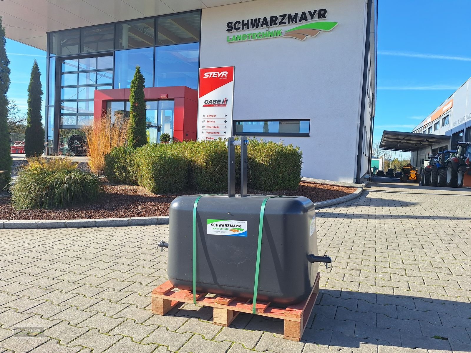 Frontgewicht des Typs Fliegl AgroCenter Gewicht 450kg, Neumaschine in Gampern (Bild 1)