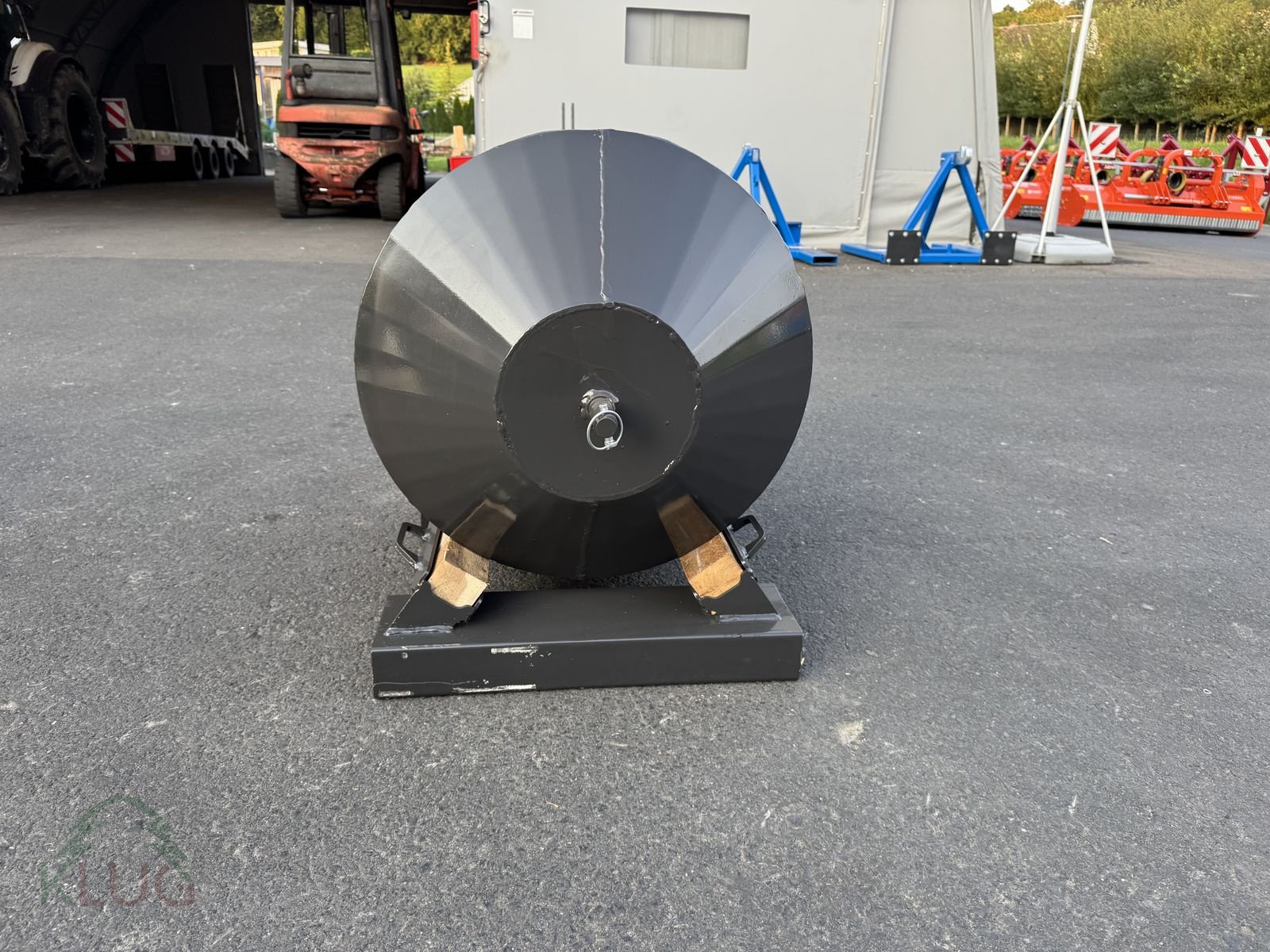 Frontgewicht a típus Fliegl Frontgewicht KOMPAKT, Neumaschine ekkor: Pirching am Traubenberg (Kép 26)