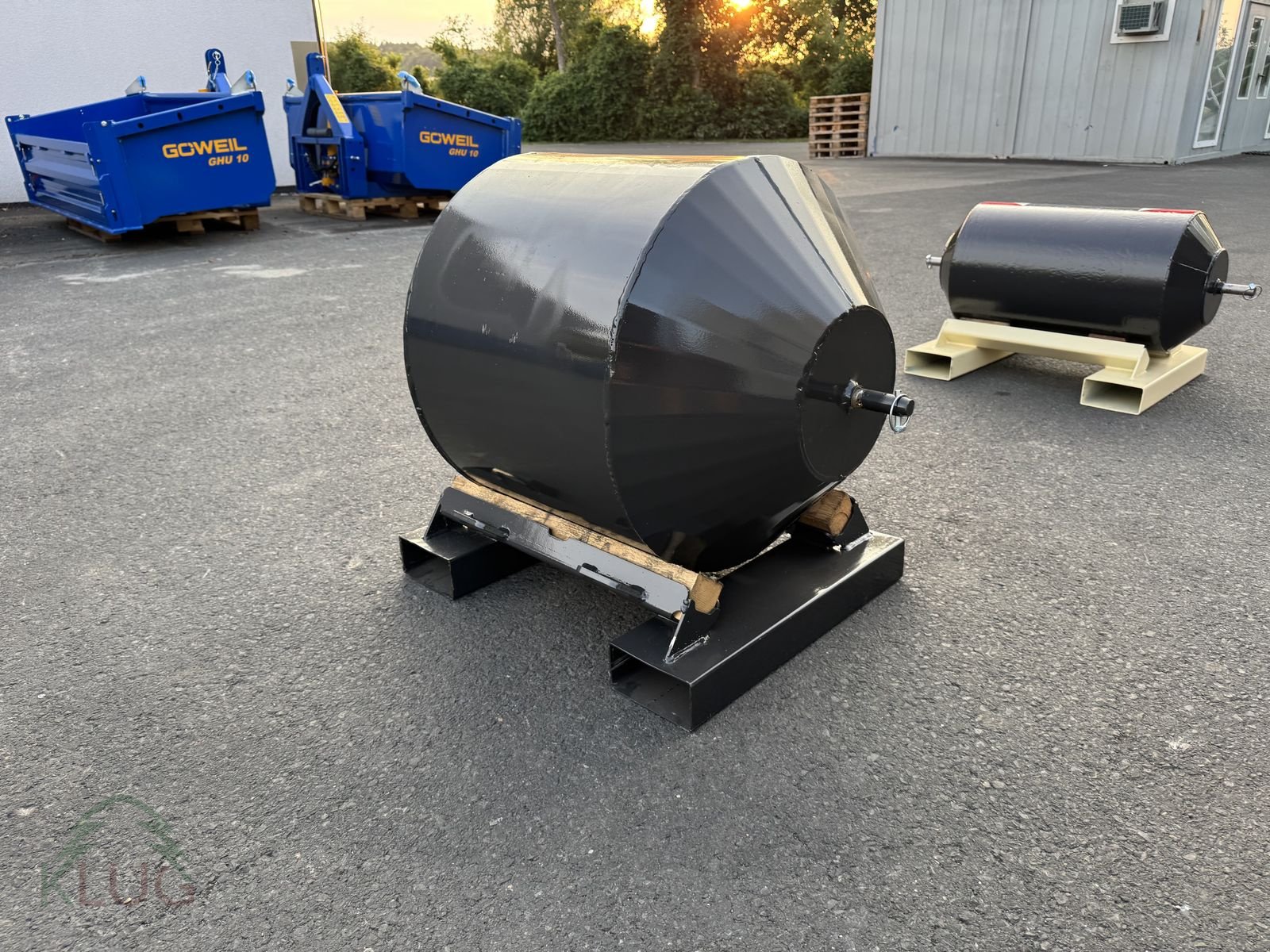 Frontgewicht a típus Fliegl Frontgewicht KOMPAKT, Neumaschine ekkor: Pirching am Traubenberg (Kép 25)