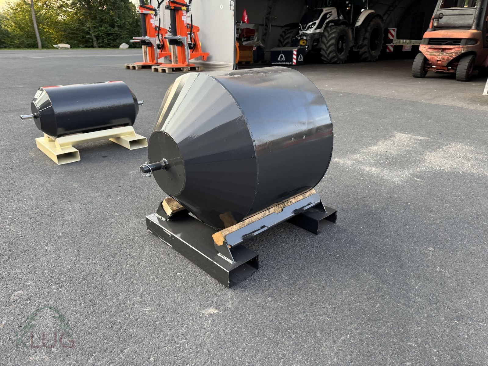 Frontgewicht a típus Fliegl Frontgewicht KOMPAKT, Neumaschine ekkor: Pirching am Traubenberg (Kép 28)