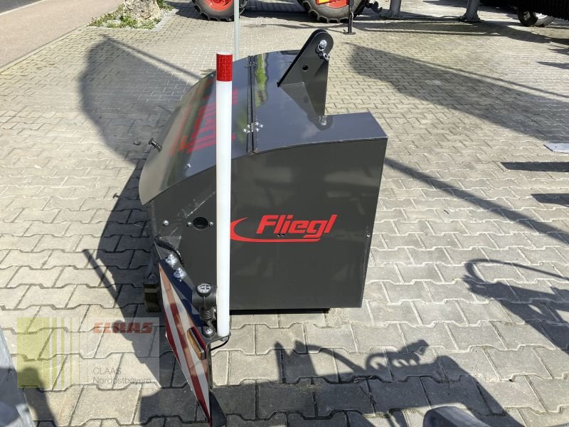 Frontgewicht des Typs Fliegl SZBXXX200356 STAR 1.000KG, Neumaschine in Schwend (Bild 5)