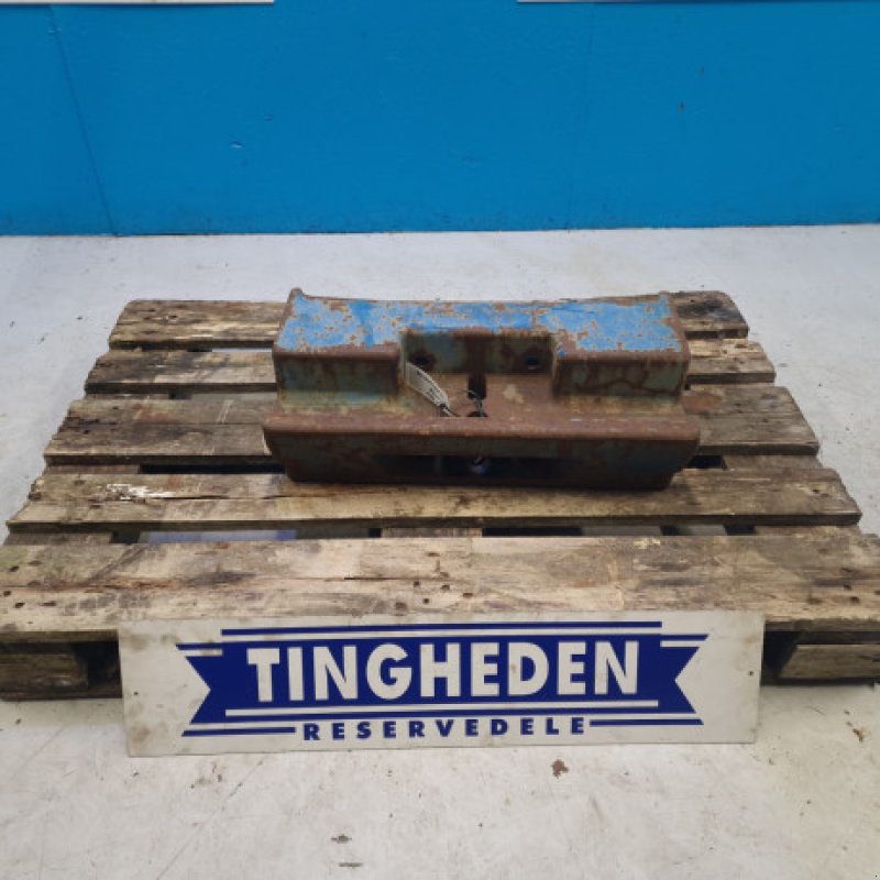 Frontgewicht des Typs Ford 4610, Gebrauchtmaschine in Hemmet (Bild 1)