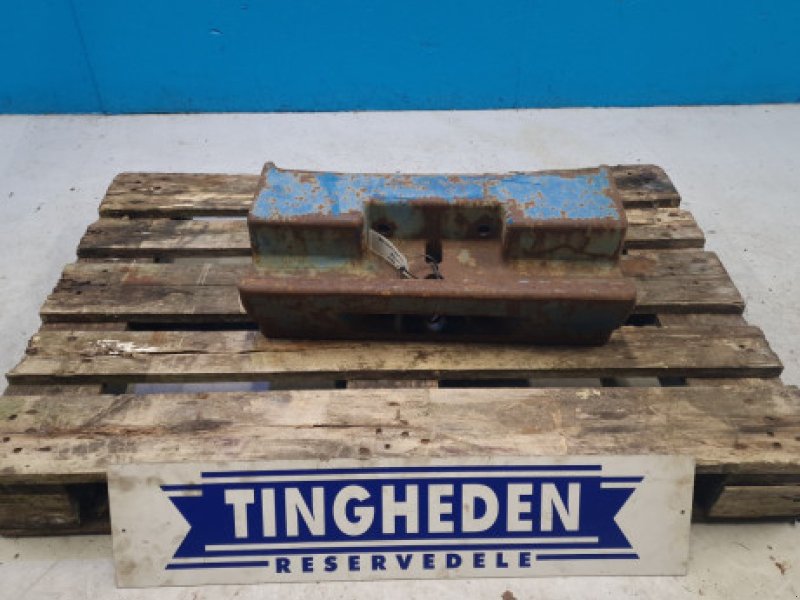 Frontgewicht del tipo Ford 4610, Gebrauchtmaschine en Hemmet (Imagen 1)