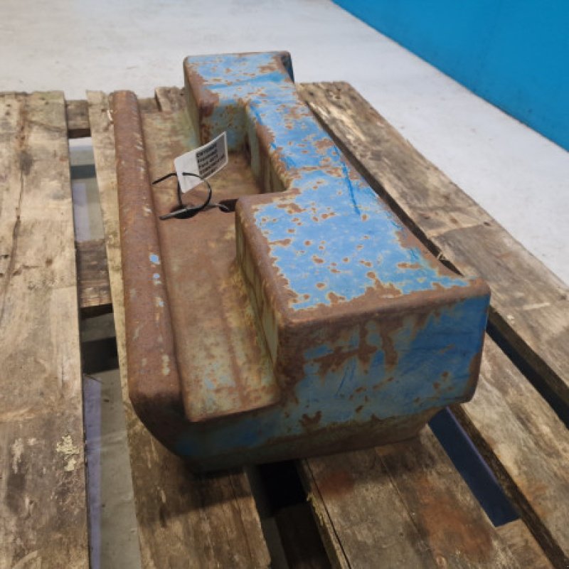 Frontgewicht des Typs Ford 4610, Gebrauchtmaschine in Hemmet (Bild 9)