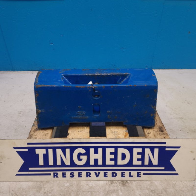 Frontgewicht des Typs Ford 6640, Gebrauchtmaschine in Hemmet (Bild 1)