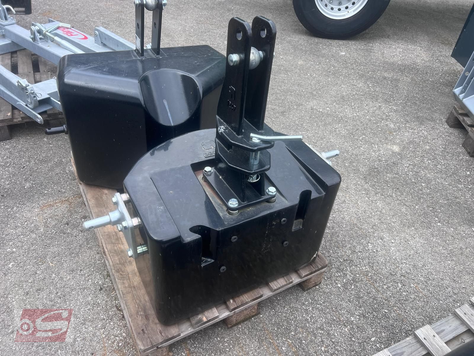 Frontgewicht of the type Frans Pateer B900, Neumaschine in Offenhausen (Picture 2)