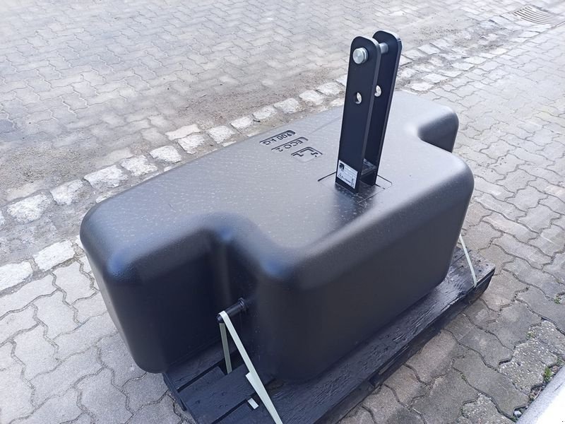 Frontgewicht des Typs Frans Pateer ECO-2 900 kg Betongewicht, Neumaschine in St. Marienkirchen (Bild 6)