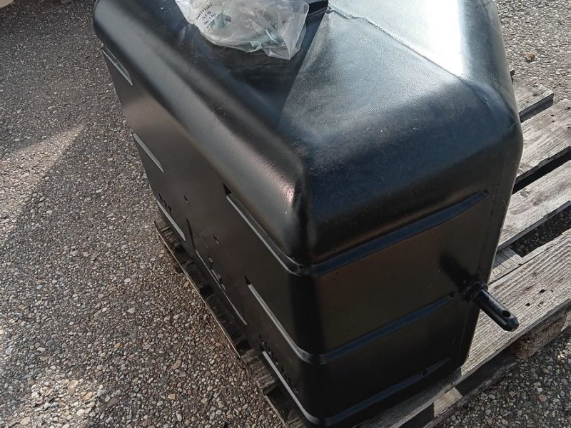 Frontgewicht des Typs Frans Pateer Frontgewicht 600kg, Neumaschine in Harmannsdorf-Rückersdorf (Bild 1)