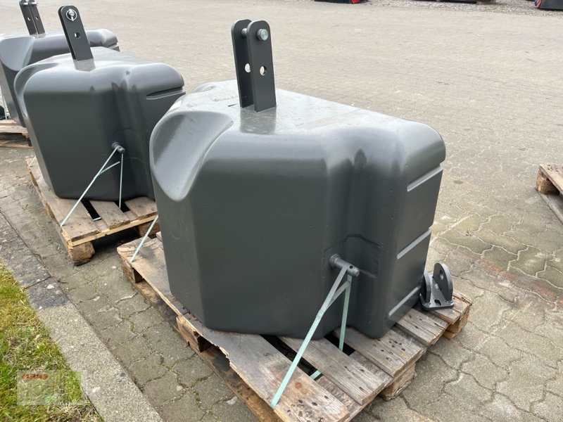 Frontgewicht del tipo Frans Pateer Frontgewicht 800 kg, Neumaschine en Risum-Lindholm (Imagen 3)