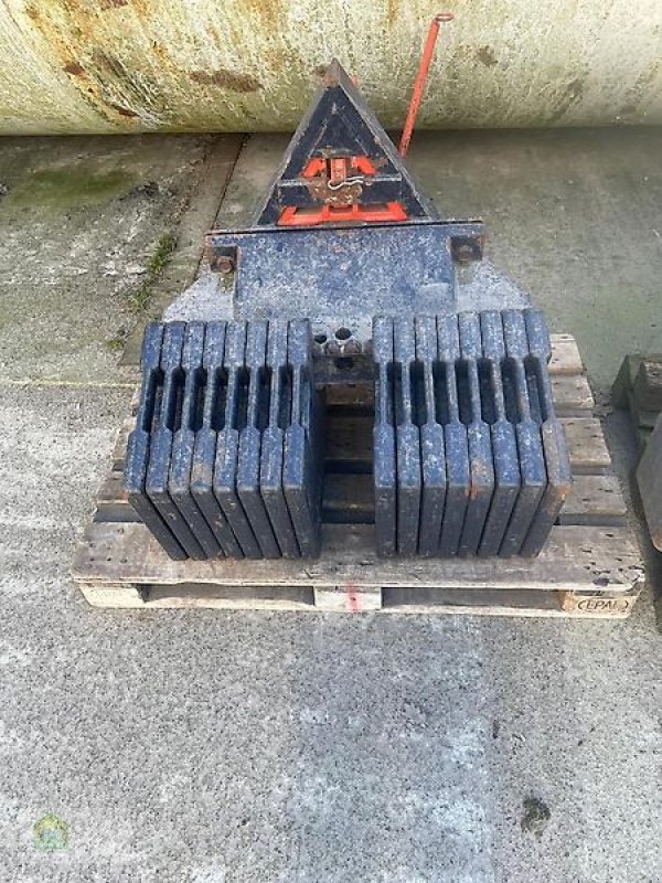 Frontgewicht tipa IHC Stahl Frontgewichte, Gebrauchtmaschine u Salsitz (Slika 1)