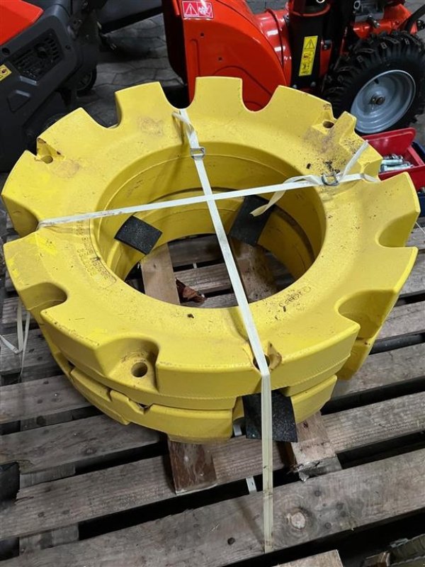 Frontgewicht des Typs John Deere 205 kg Originale John Deere vægte Passer på Alle john Deere Støbe Fælg, Gebrauchtmaschine in Aabenraa (Bild 1)