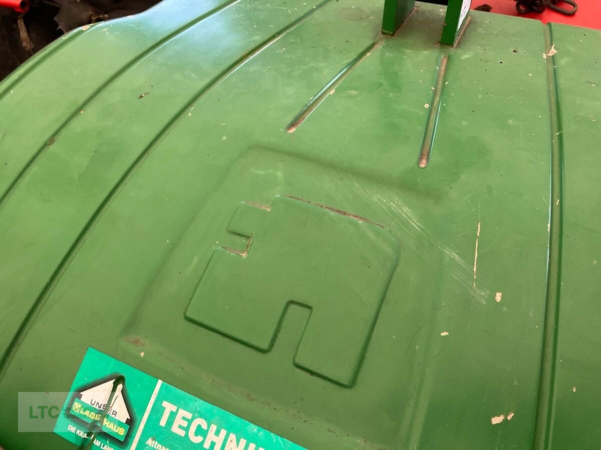 Frontgewicht typu John Deere 900 KG Stahlbeton Gewicht, Vorführmaschine v Redlham (Obrázek 3)