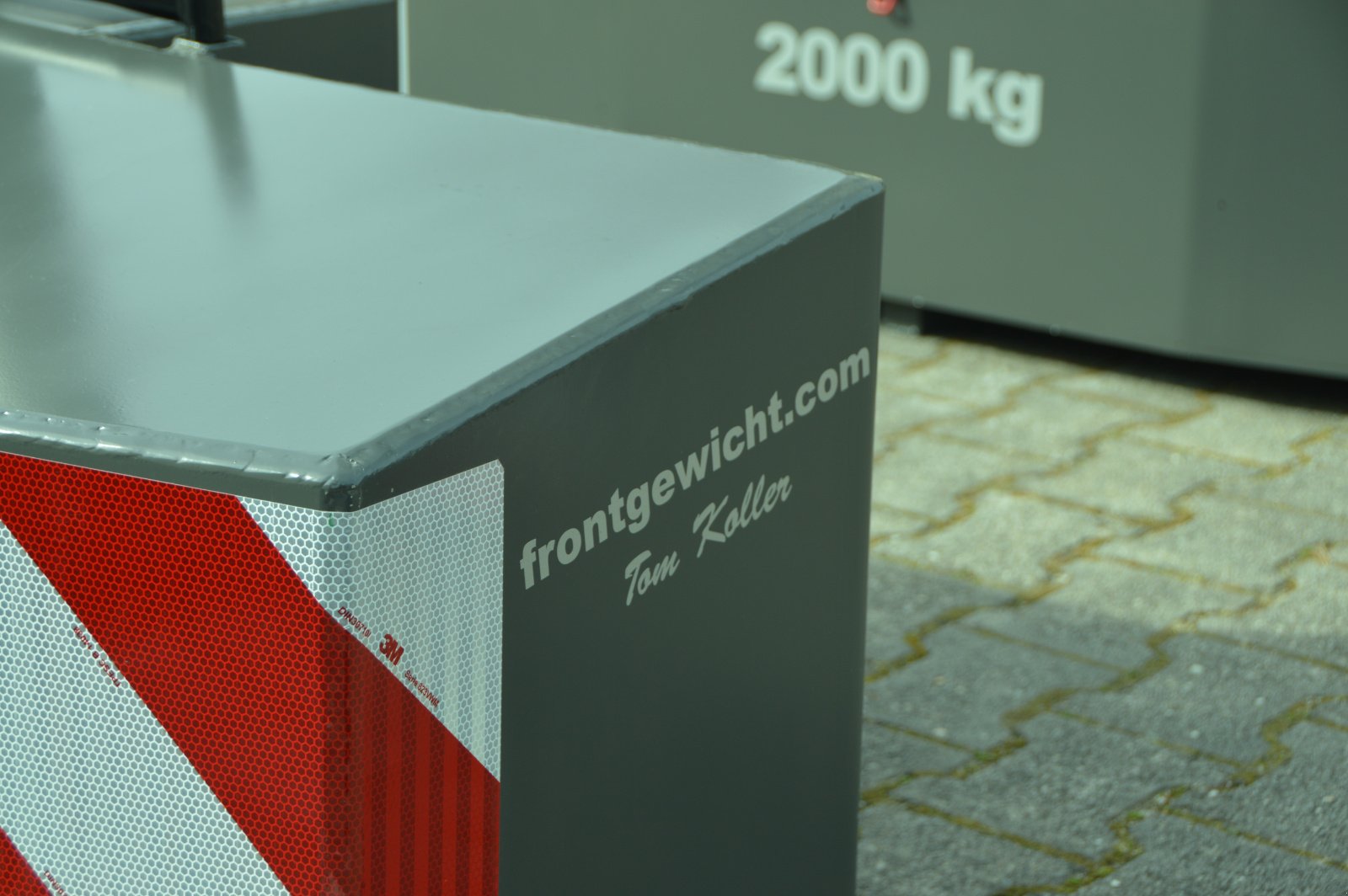 Frontgewicht des Typs Koller STAHL-Frontgewichte 800 - 3000 kg, Neumaschine in Bayerbach (Bild 18)