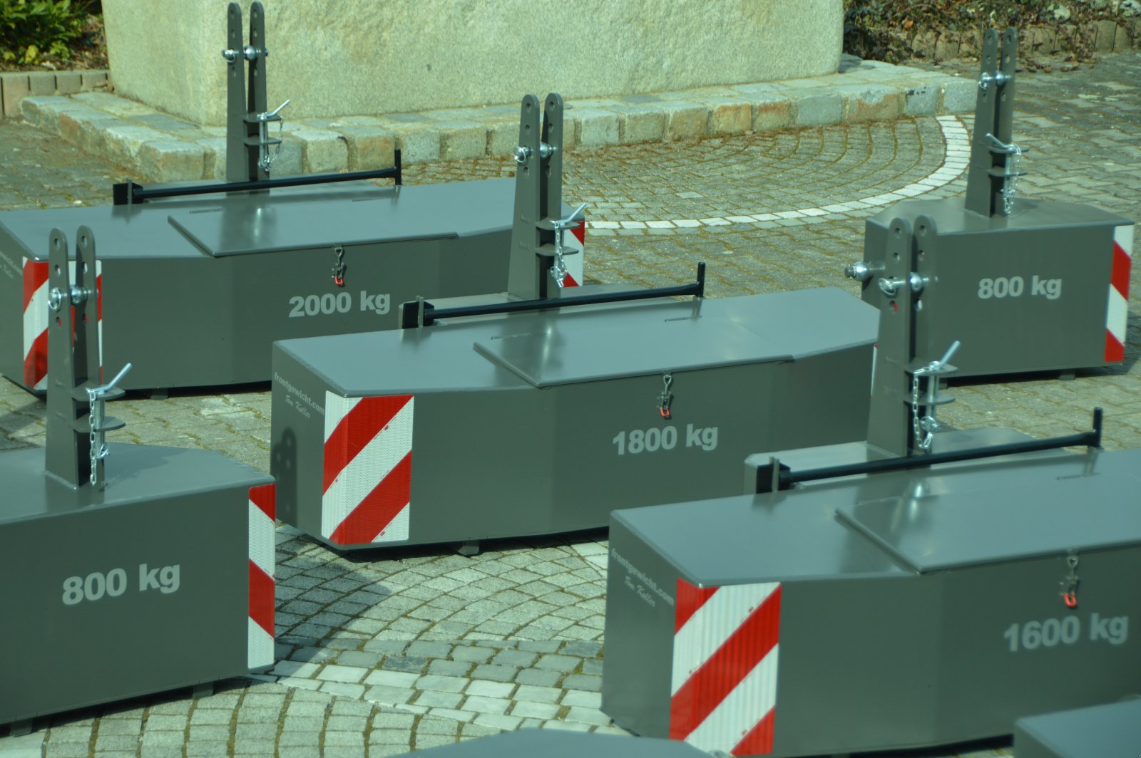 Frontgewicht des Typs Koller STAHL-Frontgewichte 800 - 3000 kg, Neumaschine in Bayerbach (Bild 1)