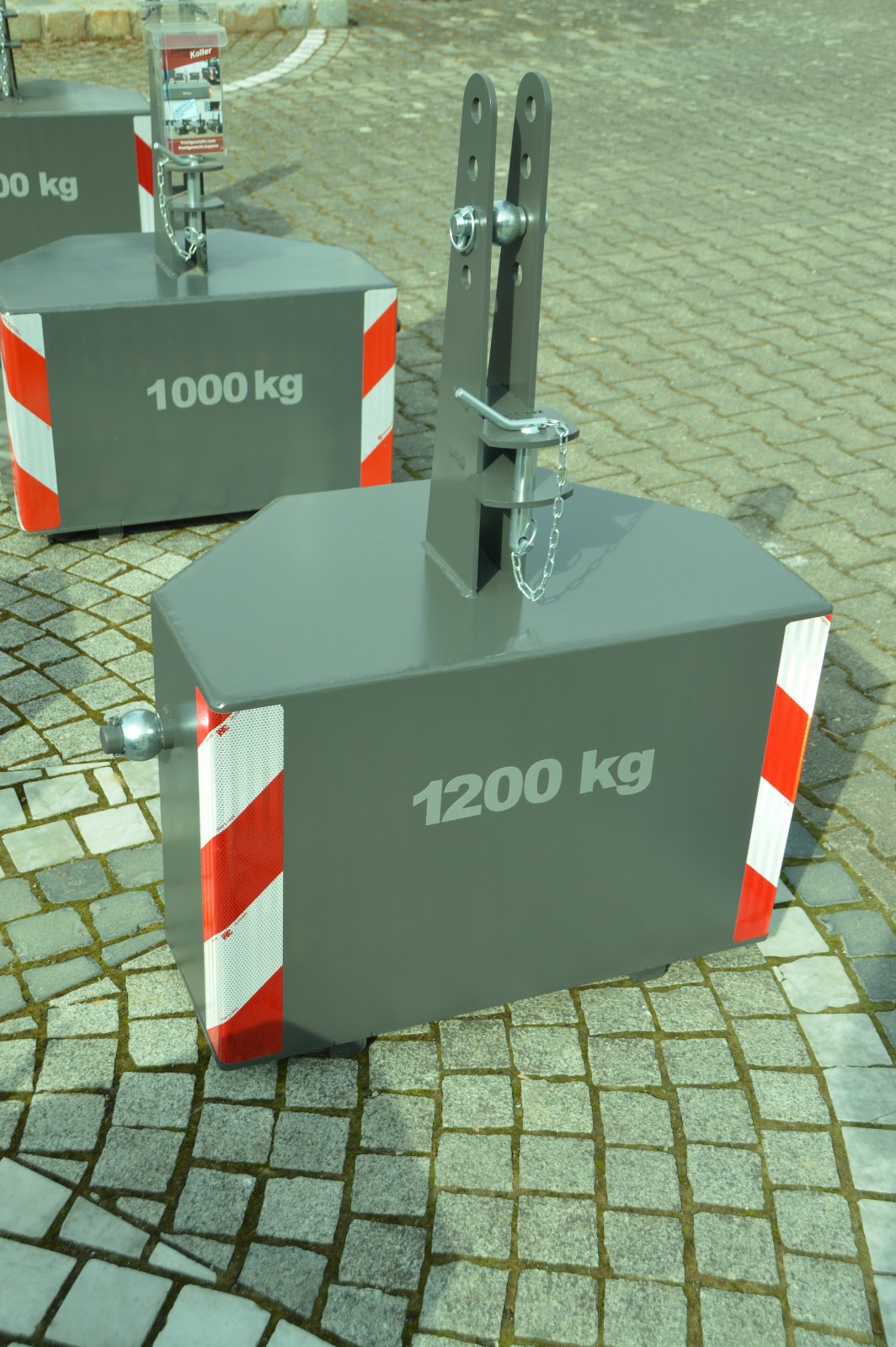 Frontgewicht des Typs Koller STAHL-Frontgewichte 800 - 3000 kg, Neumaschine in Bayerbach (Bild 17)