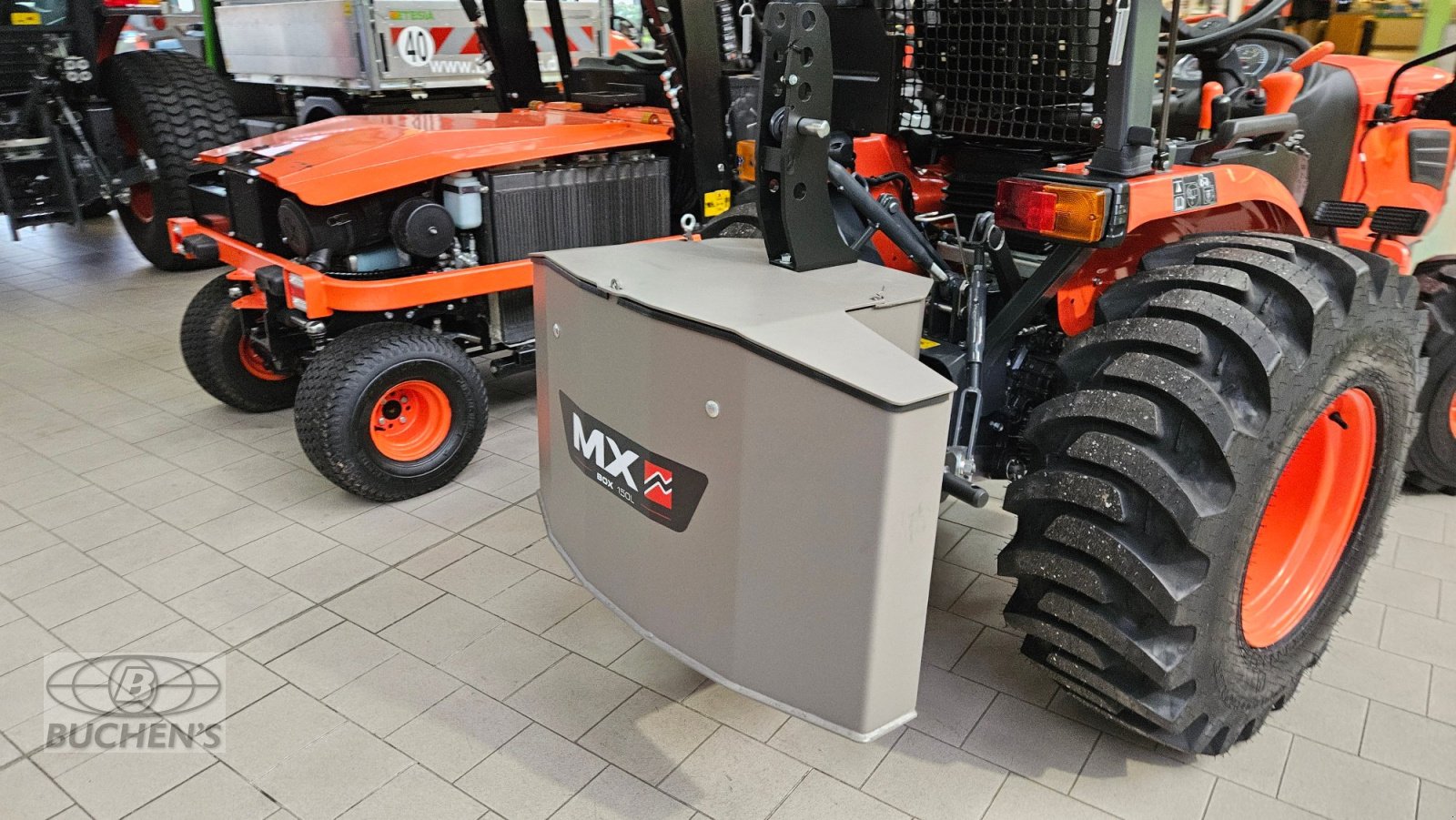 Frontgewicht van het type Mailleux Multibox 150 Liter, Neumaschine in Olpe (Foto 1)