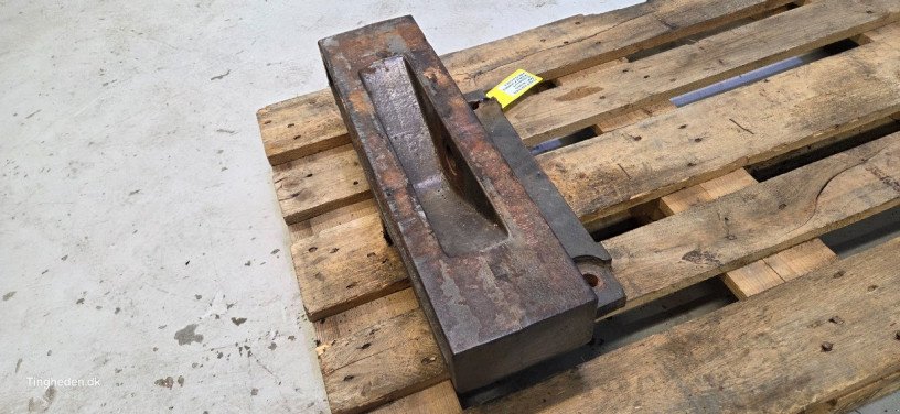 Frontgewicht typu Massey Ferguson 3060, Gebrauchtmaschine v Hemmet (Obrázek 8)