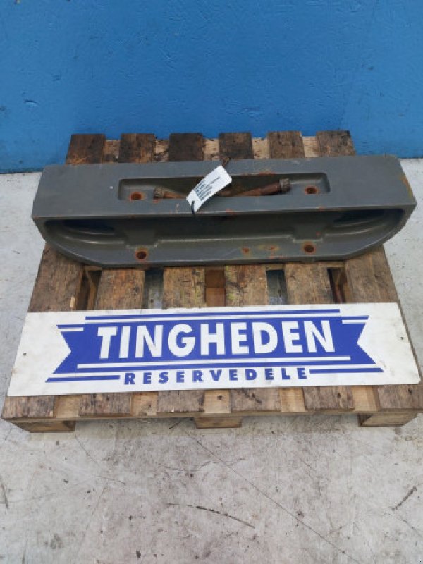 Frontgewicht typu Massey Ferguson 6480, Gebrauchtmaschine v Hemmet (Obrázek 1)