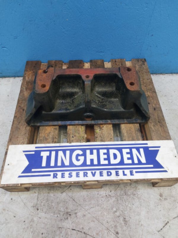 Frontgewicht typu Massey Ferguson 6480, Gebrauchtmaschine v Hemmet (Obrázek 1)