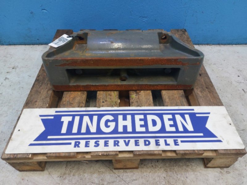 Frontgewicht типа Massey Ferguson 6480, Gebrauchtmaschine в Hemmet (Фотография 1)