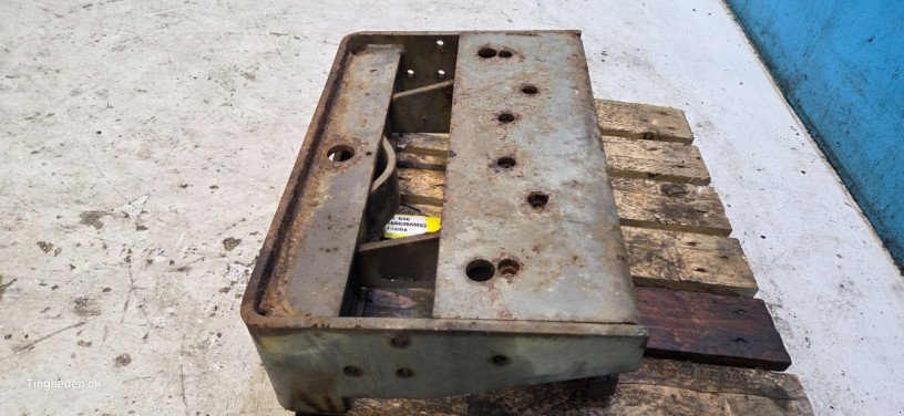 Frontgewicht des Typs Massey Ferguson 690, Gebrauchtmaschine in Hemmet (Bild 13)