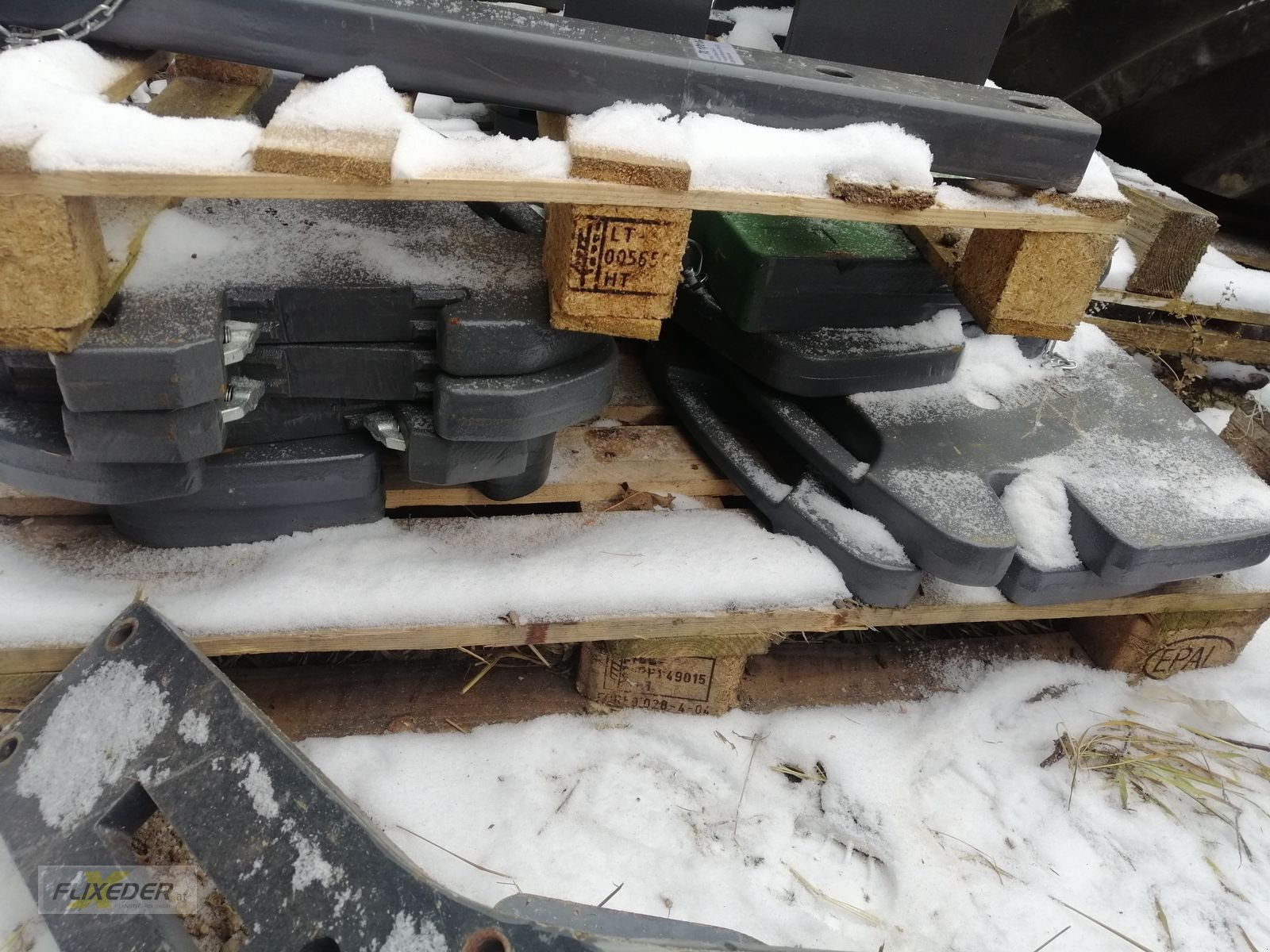 Frontgewicht типа Massey Ferguson Frontgewichtsplatten zum Einhängen, Gebrauchtmaschine в Pattigham (Фотография 5)