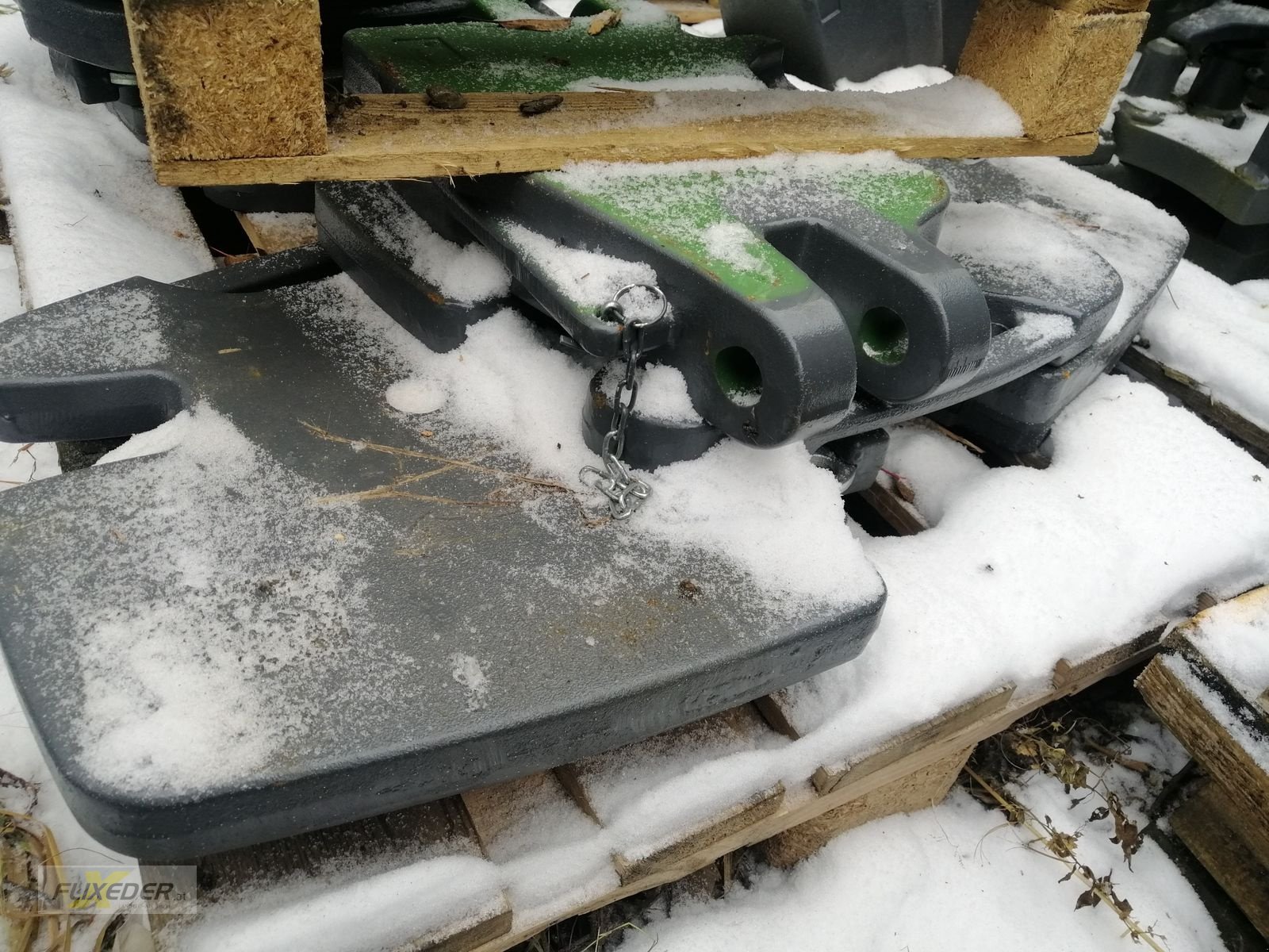 Frontgewicht типа Massey Ferguson Frontgewichtsplatten zum Einhängen, Gebrauchtmaschine в Pattigham (Фотография 7)