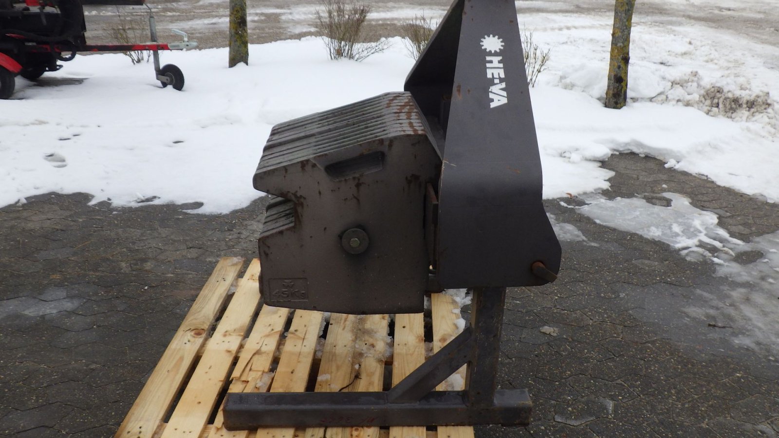Frontgewicht des Typs Massey Ferguson frontvægt, Gebrauchtmaschine in Ringsted (Bild 5)