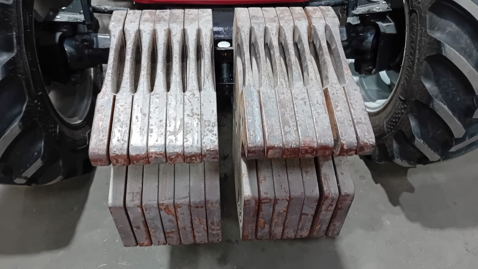 Frontgewicht typu Massey Ferguson MF Frontgewicht 45kg, Gebrauchtmaschine v NATTERNBACH (Obrázek 8)