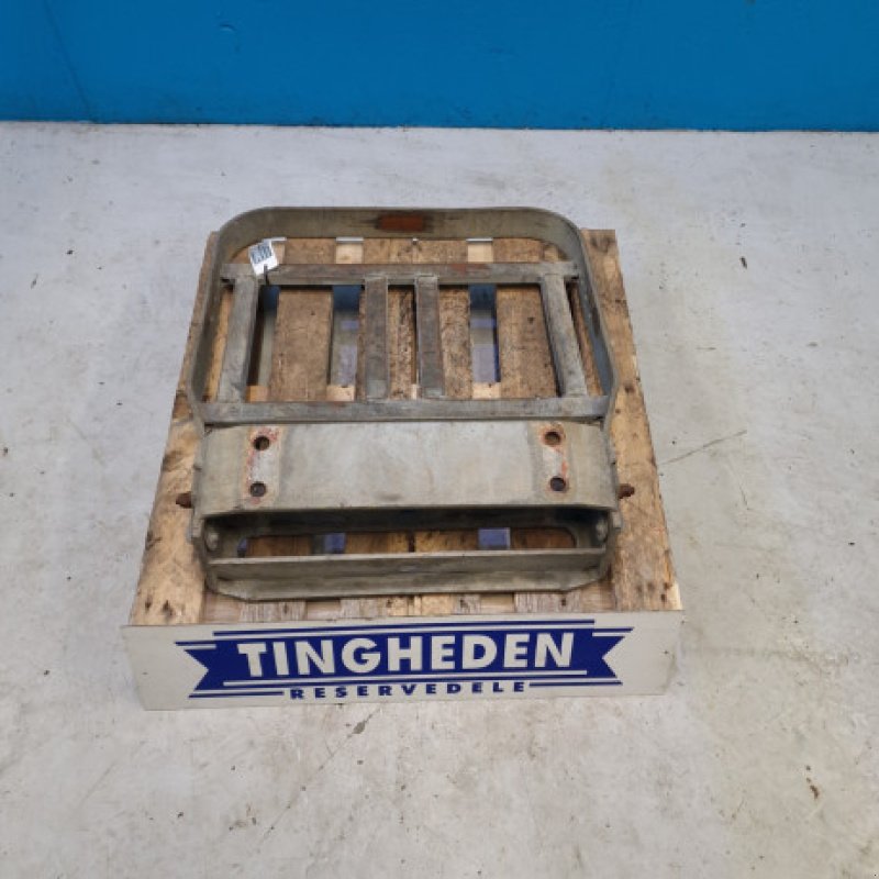 Frontgewicht от тип Massey Ferguson Sonstiges, Gebrauchtmaschine в Hemmet (Снимка 2)