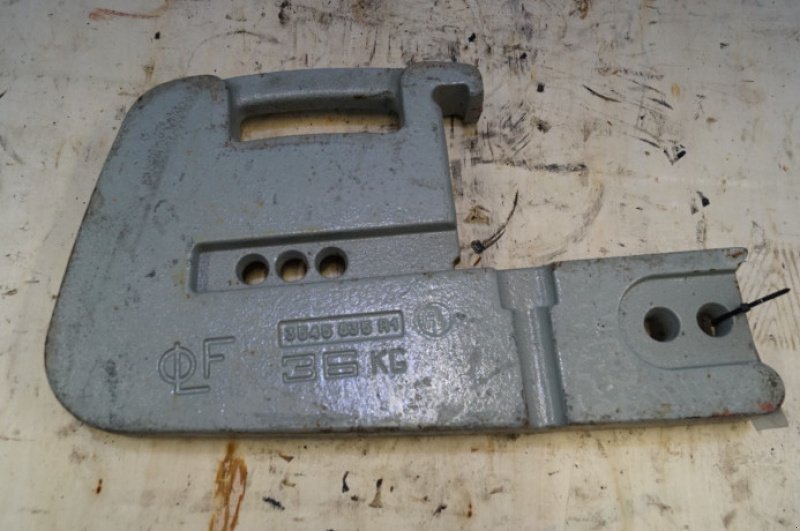 Frontgewicht tipa McCormick Frontvægt, Gebrauchtmaschine u Hemmet (Slika 5)