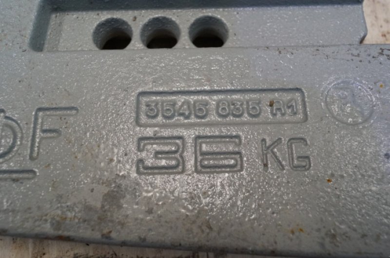 Frontgewicht tip McCormick Frontvægt, Gebrauchtmaschine in Hemmet (Poză 3)