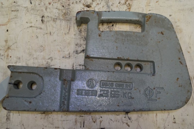 Frontgewicht tip McCormick Frontvægt, Gebrauchtmaschine in Hemmet (Poză 5)