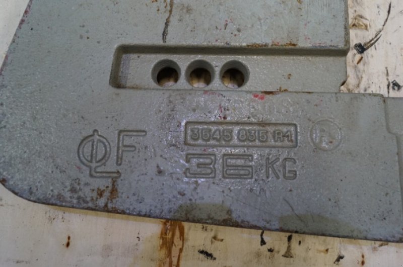 Frontgewicht типа McCormick Frontvægt, Gebrauchtmaschine в Hemmet (Фотография 6)