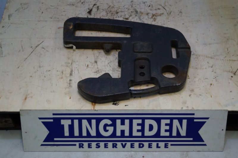 Frontgewicht типа McCormick Frontvægt, Gebrauchtmaschine в Hemmet (Фотография 1)