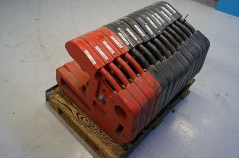 Frontgewicht tipa McCormick Frontvægt, Gebrauchtmaschine u Hemmet (Slika 9)