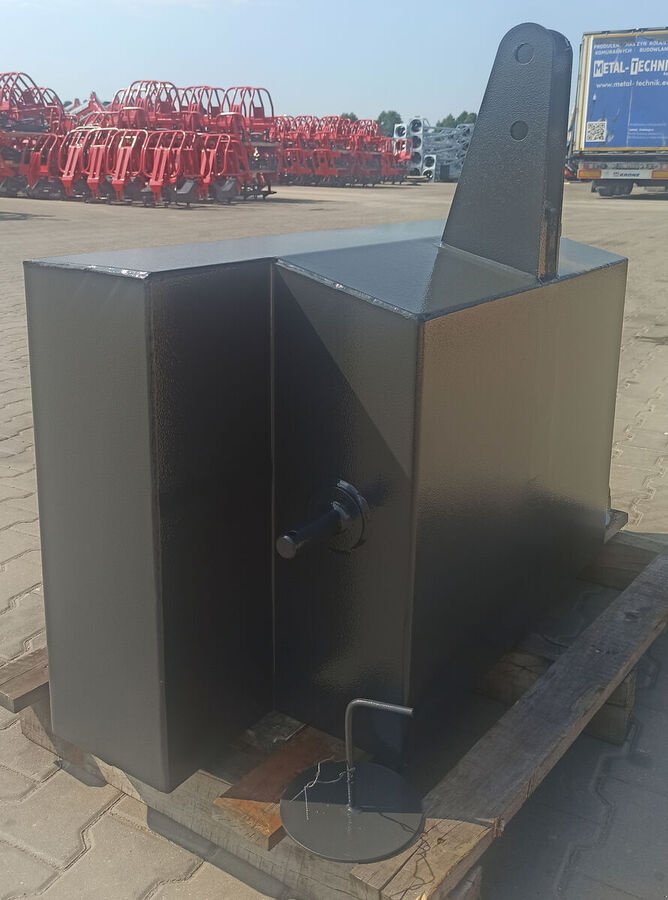 Frontgewicht des Typs Metal-Technik Ballast / ballast, Neumaschine in Michałowo (Bild 5)