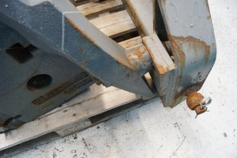 Frontgewicht des Typs New Holland 8770, Gebrauchtmaschine in Hemmet (Bild 17)