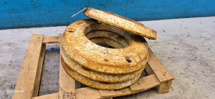 Frontgewicht des Typs New Holland T5050, Gebrauchtmaschine in Hemmet (Bild 2)