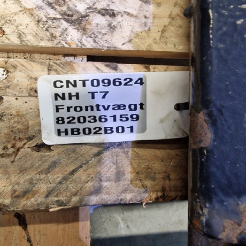 Frontgewicht от тип New Holland T7, Gebrauchtmaschine в Hemmet (Снимка 8)