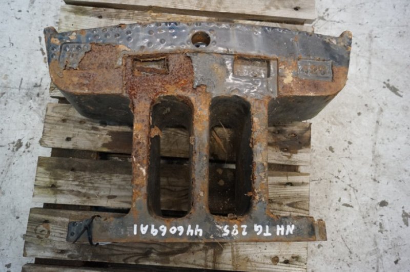 Frontgewicht tip New Holland TG285, Gebrauchtmaschine in Hemmet (Poză 9)