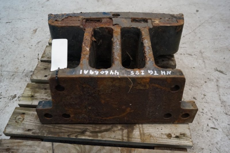 Frontgewicht tip New Holland TG285, Gebrauchtmaschine in Hemmet (Poză 4)