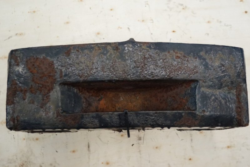 Frontgewicht typu New Holland TG285, Gebrauchtmaschine v Hemmet (Obrázek 4)