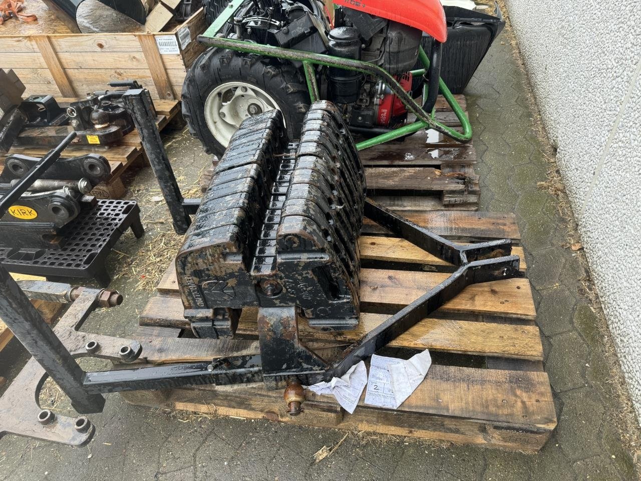 Frontgewicht tipa New Holland VÆGTKLODSER, Gebrauchtmaschine u Hadsten (Slika 1)