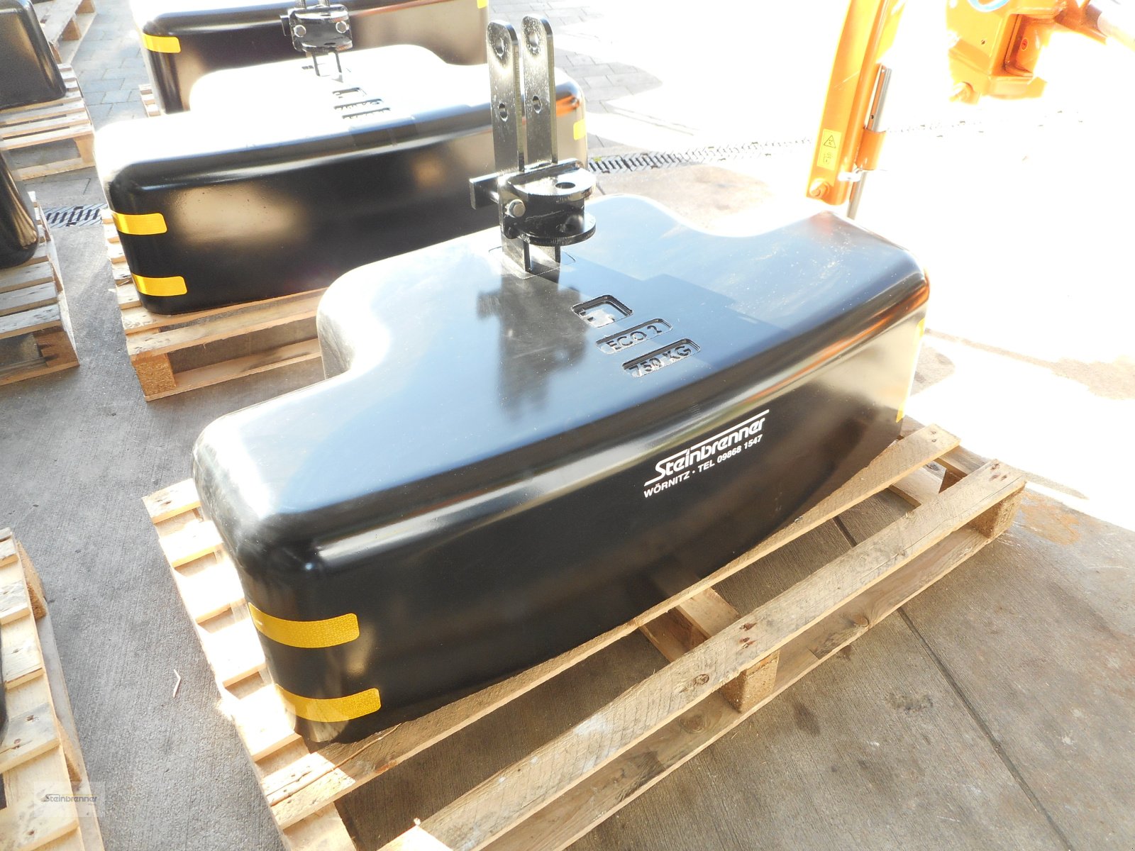 Frontgewicht des Typs Pateer ECO-2 750, Neumaschine in Wörnitz (Bild 1)